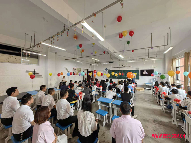 捐资助学 功在当今 利在后代 |记山东煤炭技师学院（高新校区）受助学子新生欢迎活动 第 3 张