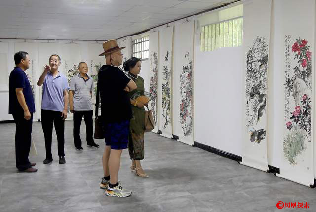 杜相海画展和杜相海艺术研讨会在厉明霜艺术馆隆重举行 第 2 张