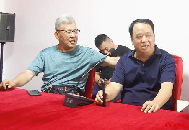 杜相海画展和杜相海艺术研讨会在厉明霜艺术馆隆重举行 第 14 张