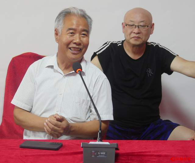 杜相海画展和杜相海艺术研讨会在厉明霜艺术馆隆重举行 第 15 张