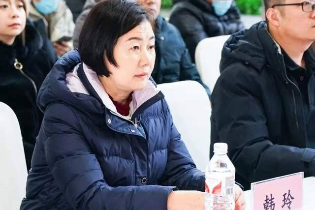 鲁南眼科成人验光配镜门诊盛大开诊，携手蔡司开启视觉新篇章  第 5 张