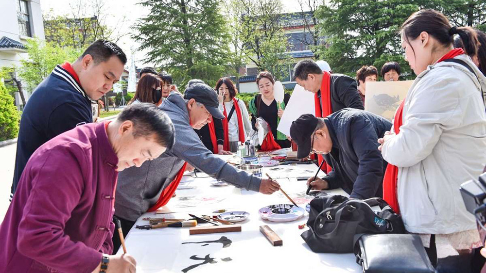 2025沂蒙山酒业吏部宴酒第三届封坛盛典圆满举行 第 18 张