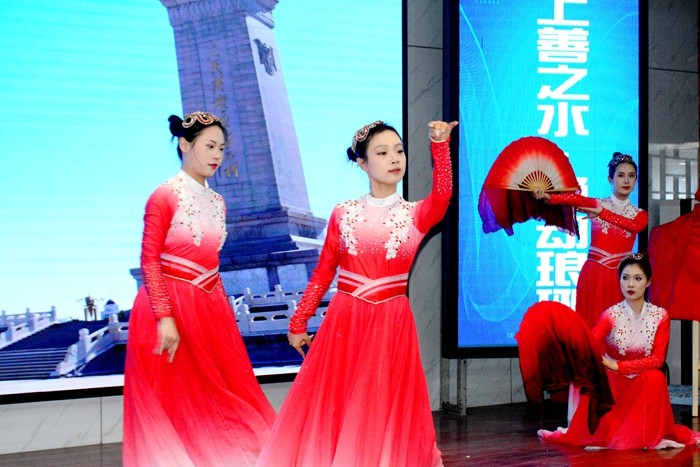 上善之水·涌动琅琊 一一华夏水务拥军联创启动会盛大举行 第 13 张